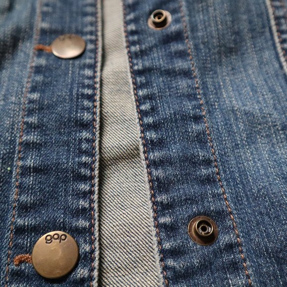 ❤ GAP kids Classic Jean Jacket - Picture 4 of 7